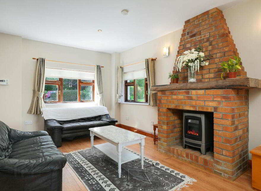 Kiltennel House, With Lodge And Stables, Kiltennel, Ballymoney, Y25YR61