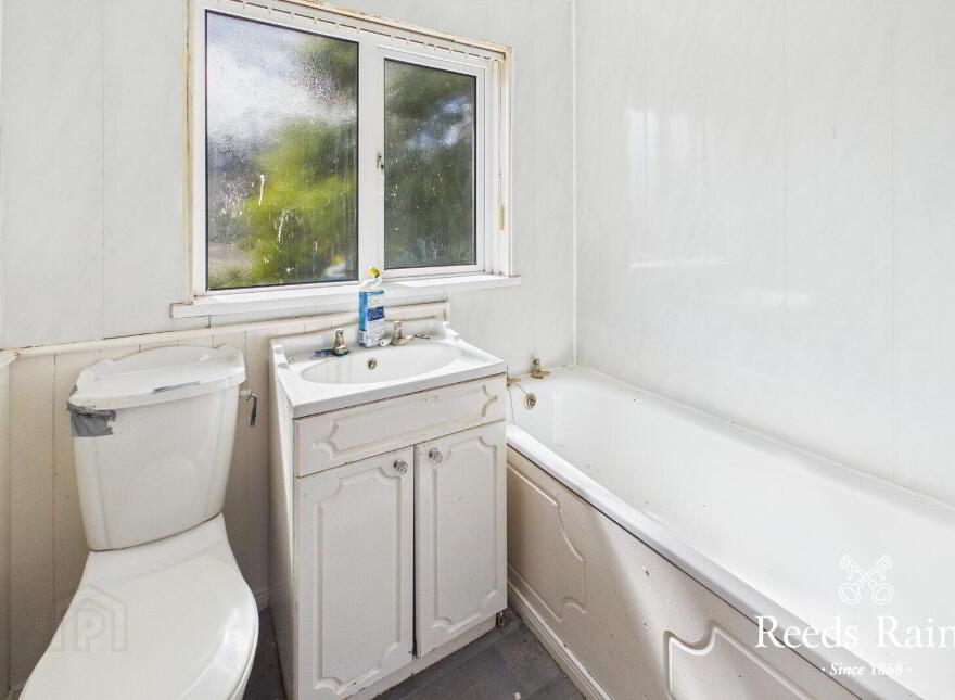 100 West Street, Ballycarry, Carrickfergus, BT38 9HR
