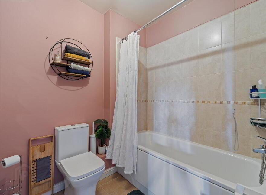 Apartment 26 4 Bell Towers South, Belfast, Belfast, BT6 0GR