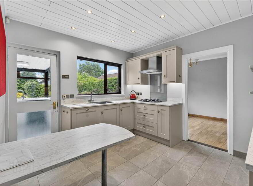 56 Quarterlands Road, Drumbeg, Lambeg, Lisburn, BT27 5TN