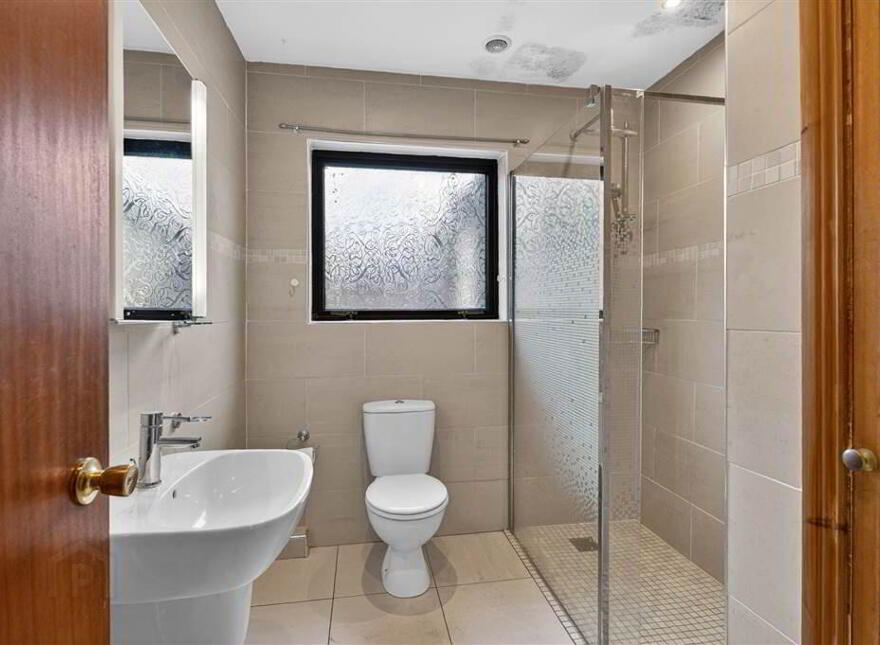56 Quarterlands Road, Drumbeg, Lambeg, Lisburn, BT27 5TN