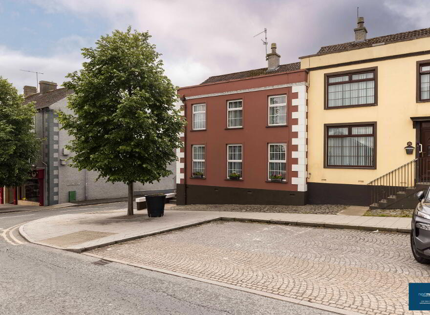 23 The Square, Tandragee, BT62 2AA
