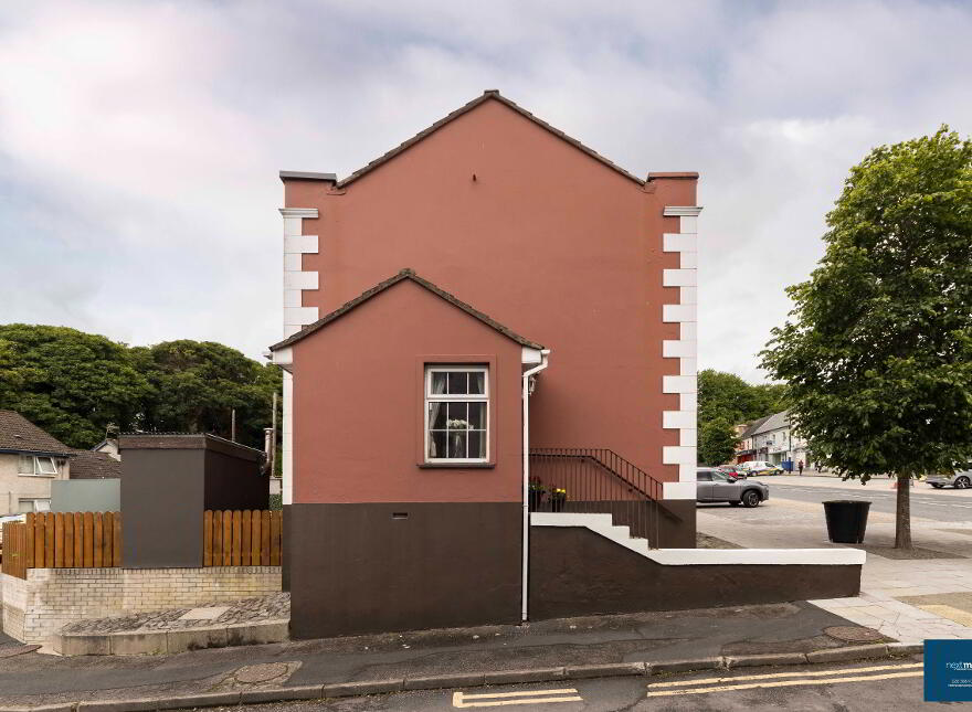 23 The Square, Tandragee, BT62 2AA
