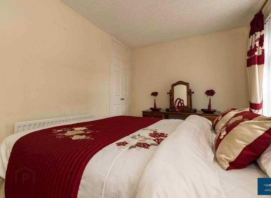 23 The Square, Tandragee, BT62 2AA