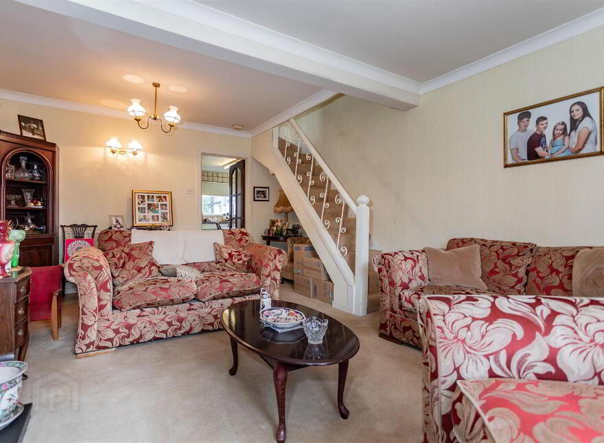 89 Hillsborough Road, Moneyreagh, BT23 6AZ