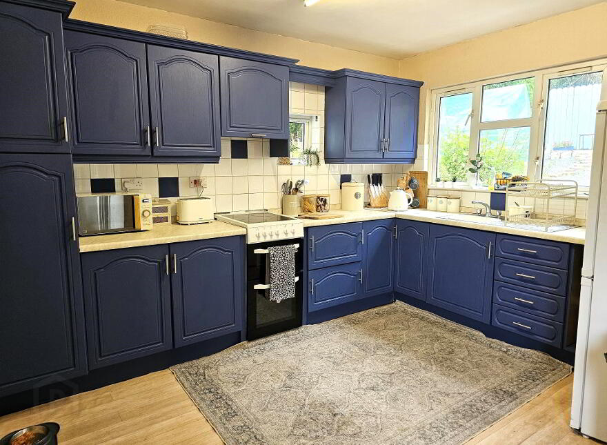10 Bank Brae, Lisnaskea, BT92 0FL