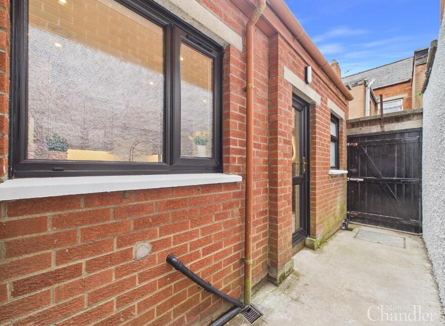 44 Glendower Street, Belfast, BT6 8PD