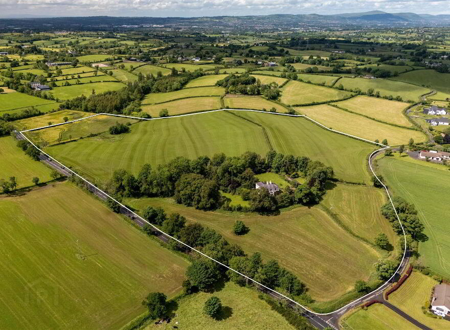 The Old Manse, 147 Ballynahinch Road, Royal Hillsborough, BT26 6BD