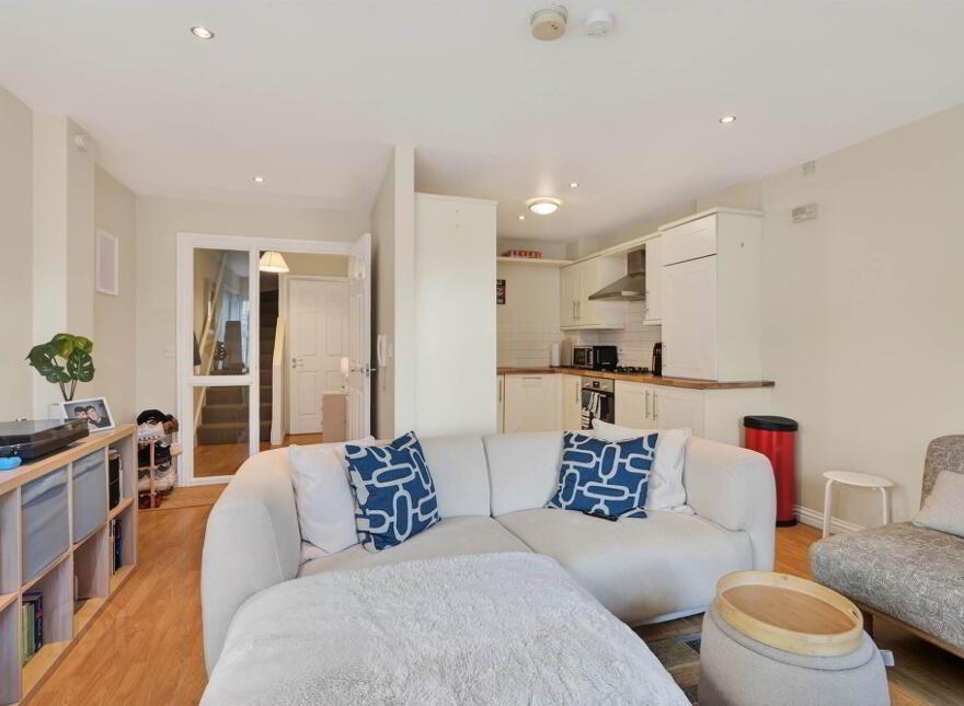 1 Ashley Courtyard, 1a Fane Street, Belfast, BT9 7BW