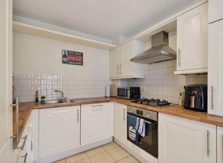 1 Ashley Courtyard, 1a Fane Street, Belfast, BT9 7BW