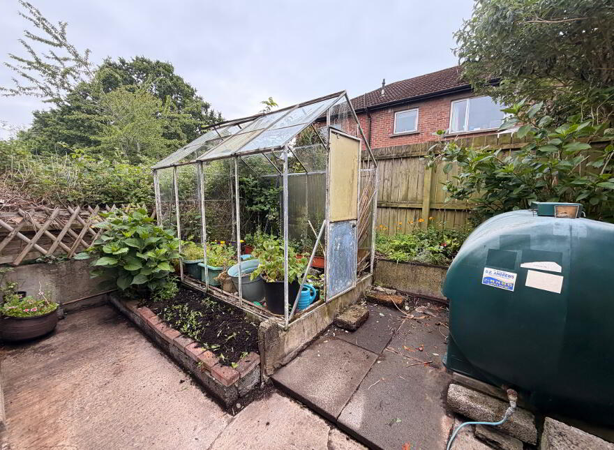 35 Prince Edward Park, Stranmillis, Belfast, BT9 5FZ