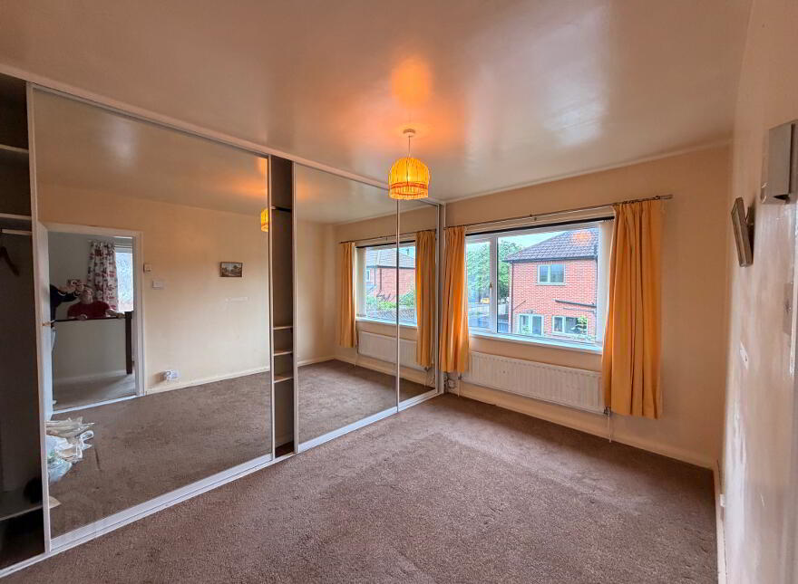 35 Prince Edward Park, Stranmillis, Belfast, BT9 5FZ