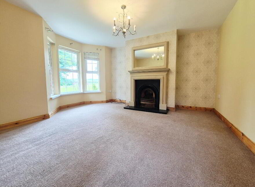 6 Mourne Lodge Crescent, Newtownstewart, Omagh, BT78 4GZ