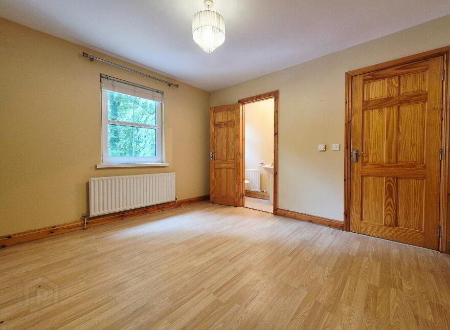 6 Mourne Lodge Crescent, Newtownstewart, Omagh, BT78 4GZ