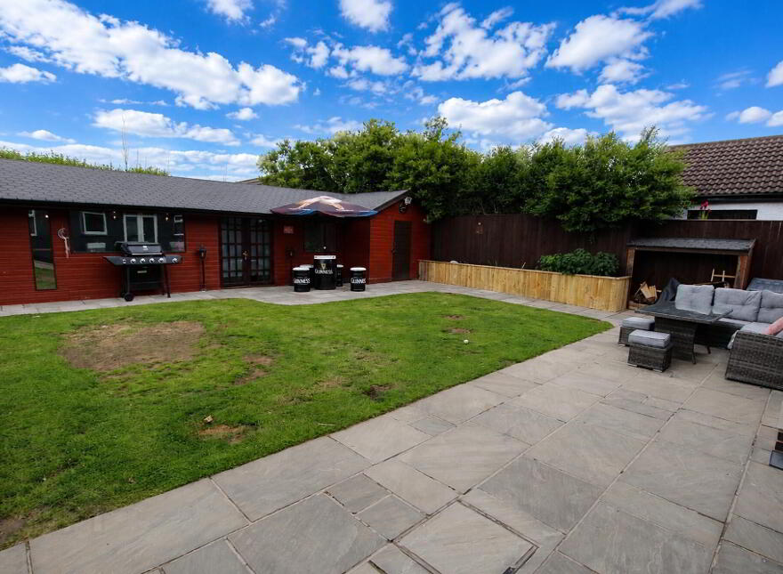 16 Woodland Avenue, Lambeg, Lisburn, BT27 4PJ