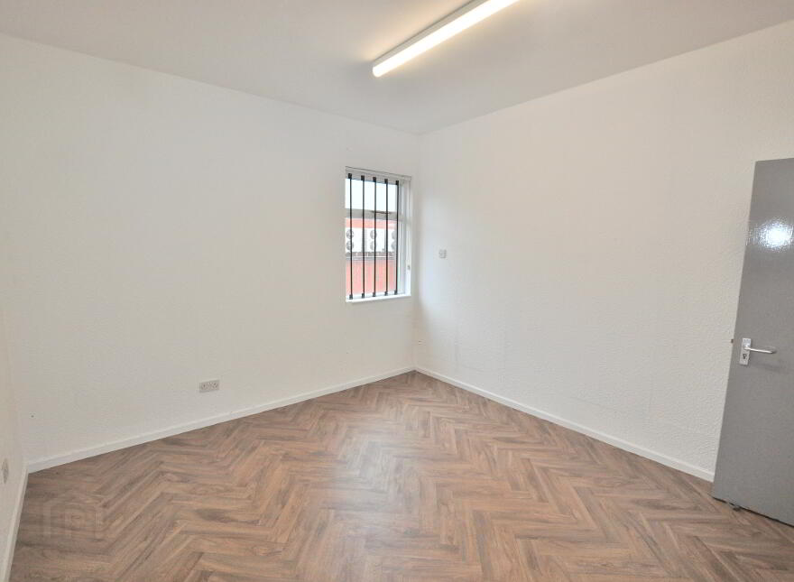 Offices To Let, 111A Bloomfield Avenue, Belfast, BT5 5AB