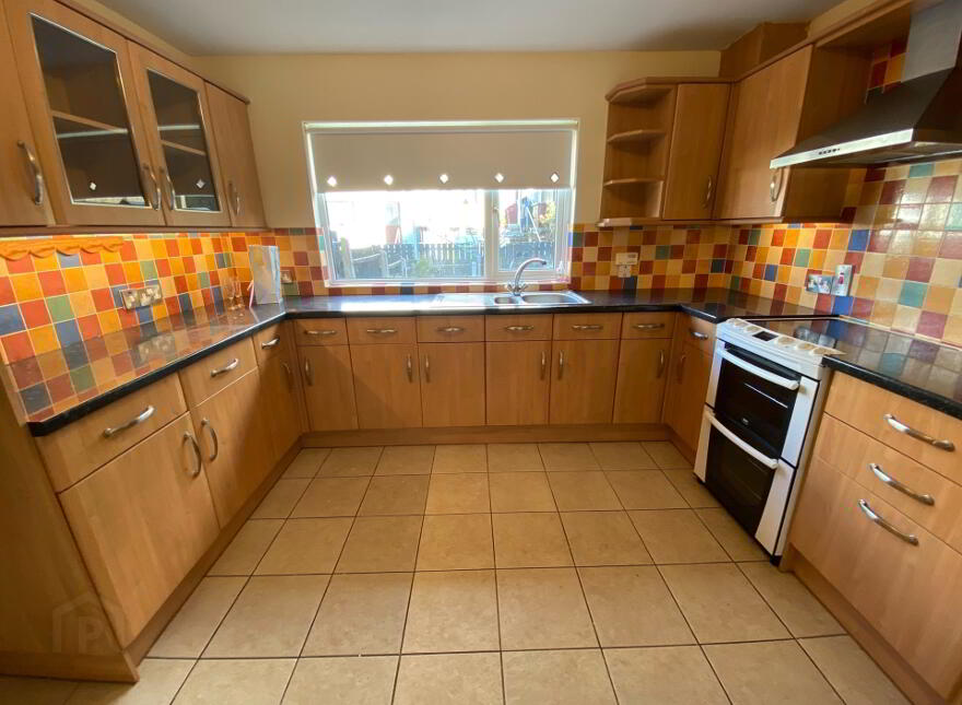 66 Hillhall Park, Lisburn, BT27 5DE