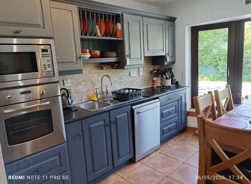 Riverside, Clifden, H71T627