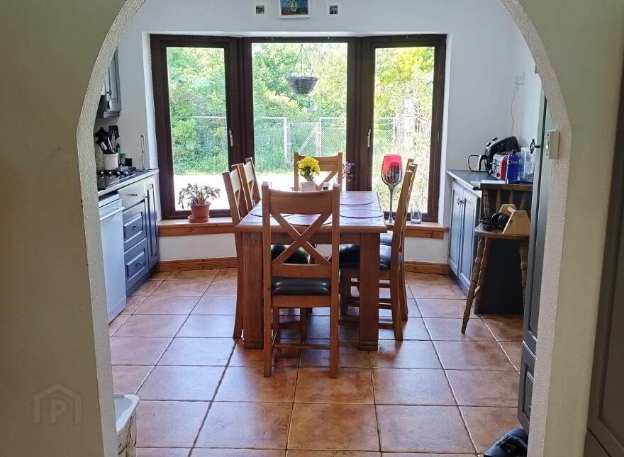 Riverside, Clifden, H71T627