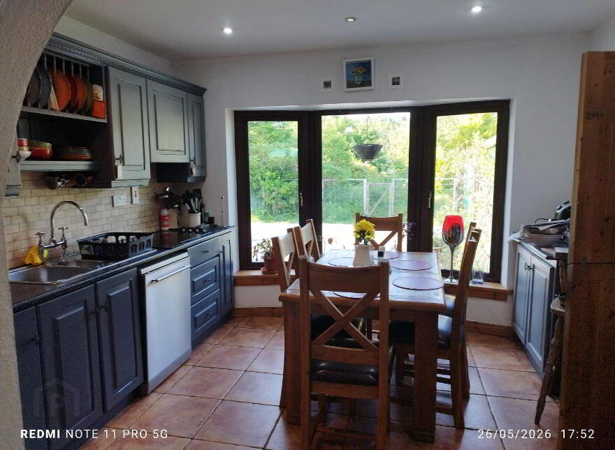 Riverside, Clifden, H71T627