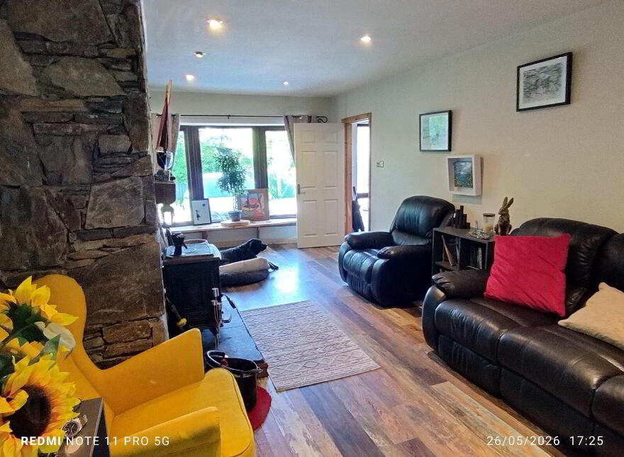 Riverside, Clifden, H71T627