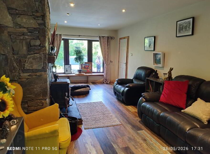 Riverside, Clifden, H71T627