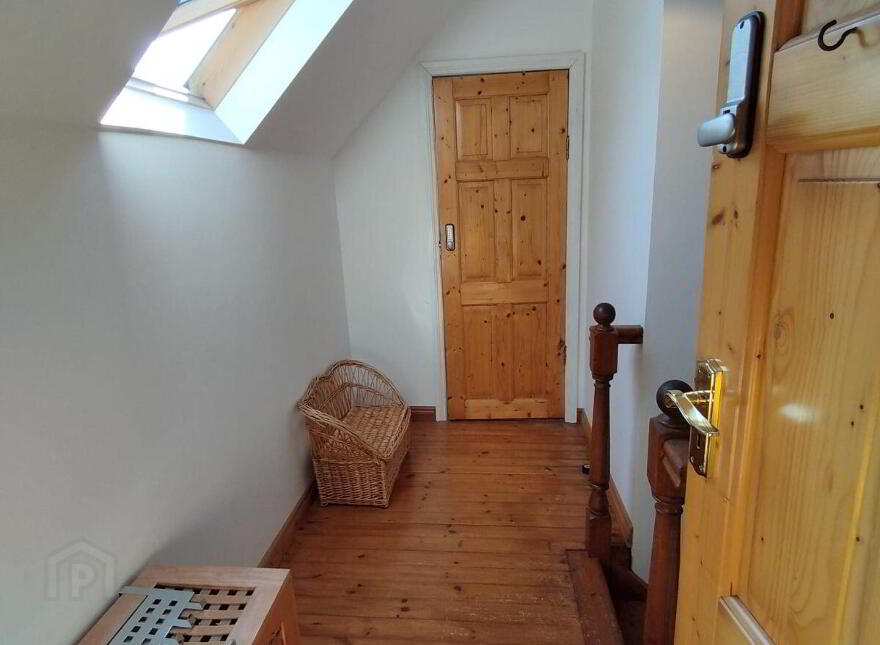 Riverside, Clifden, H71T627
