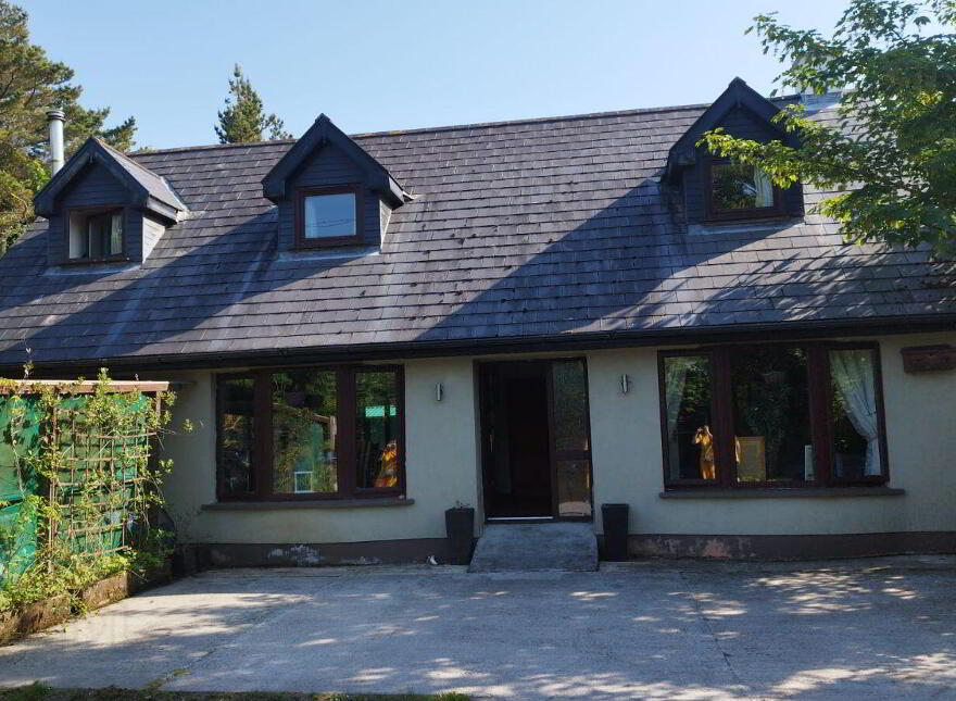Riverside, Clifden, H71T627