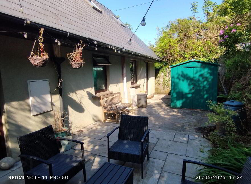 Riverside, Clifden, H71T627