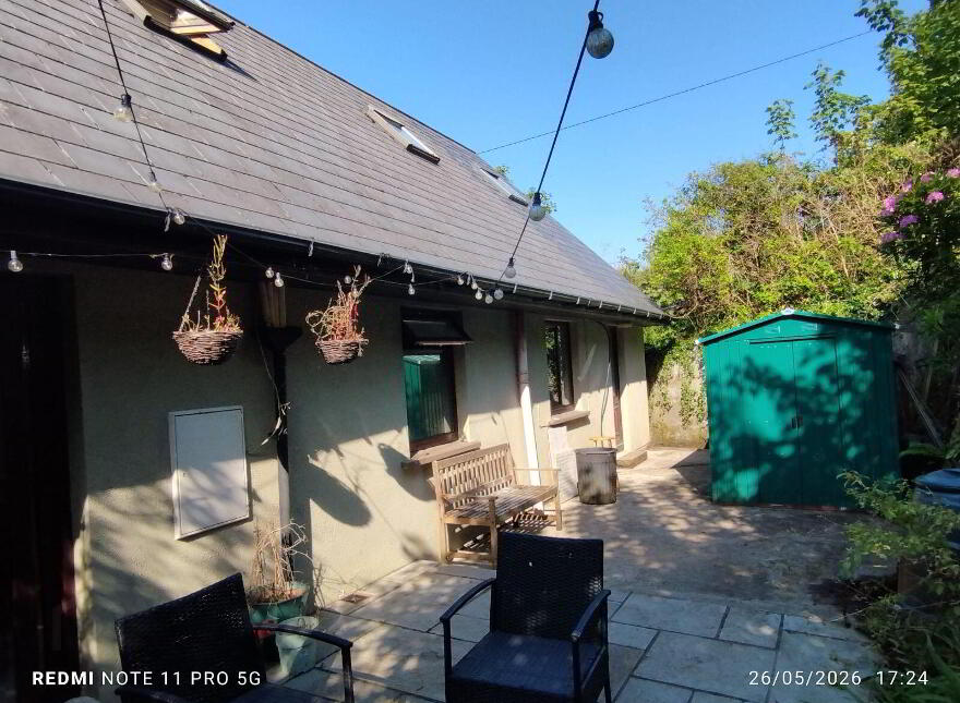 Riverside, Clifden, H71T627