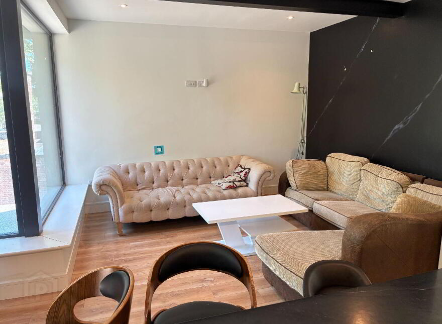 Glandore, Mardyke Walk, Cork City Centre, T12A4VP