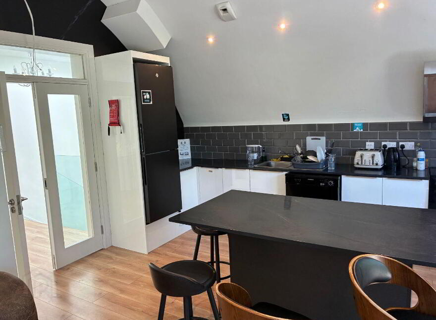 Glandore, Mardyke Walk, Cork City Centre, T12A4VP