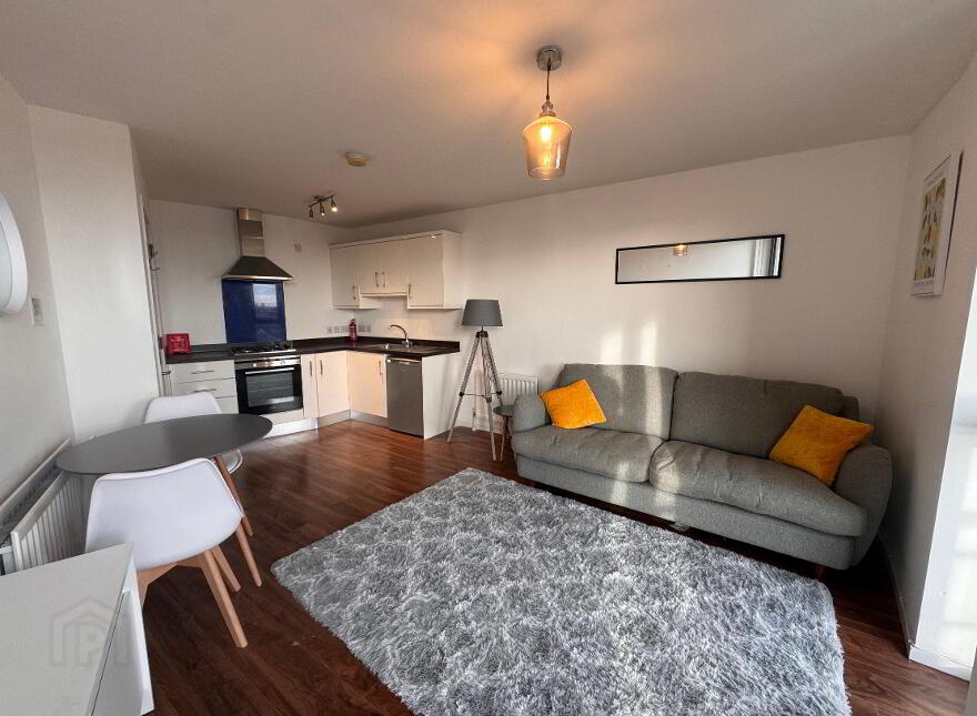 6.2, 117 Lisburn Road, Belfast, BT9 7AF