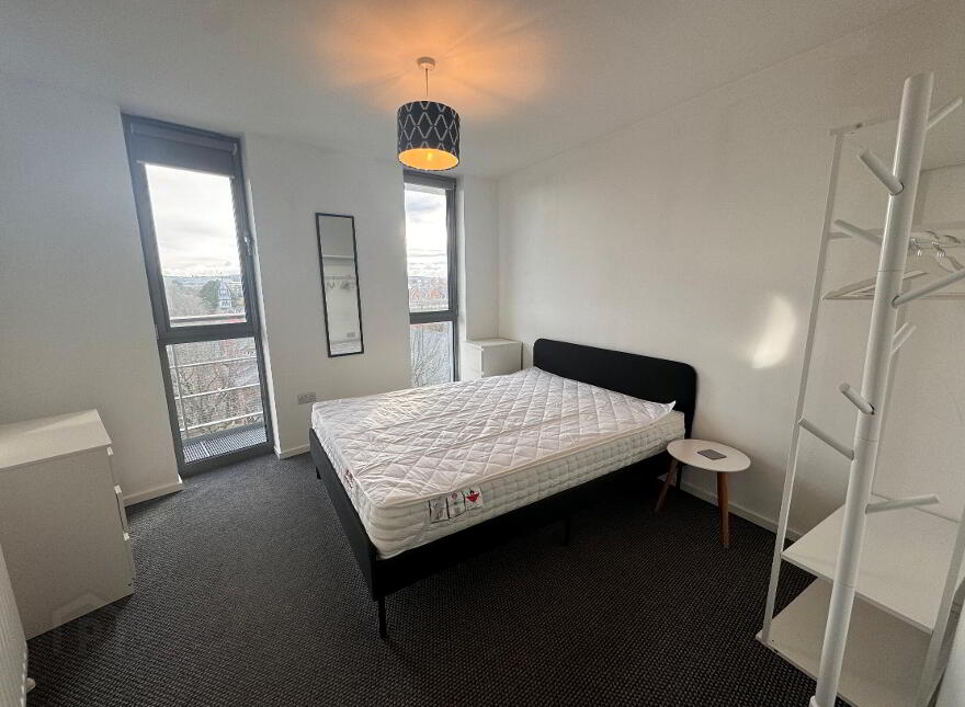 6.2, 117 Lisburn Road, Belfast, BT9 7AF