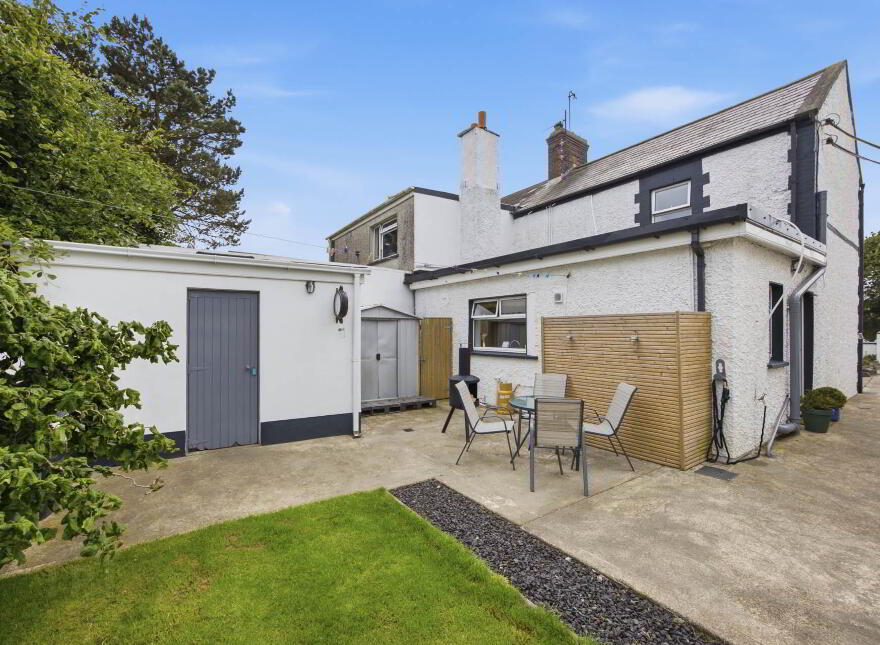 Mine Road, Loughshinny, K34T326