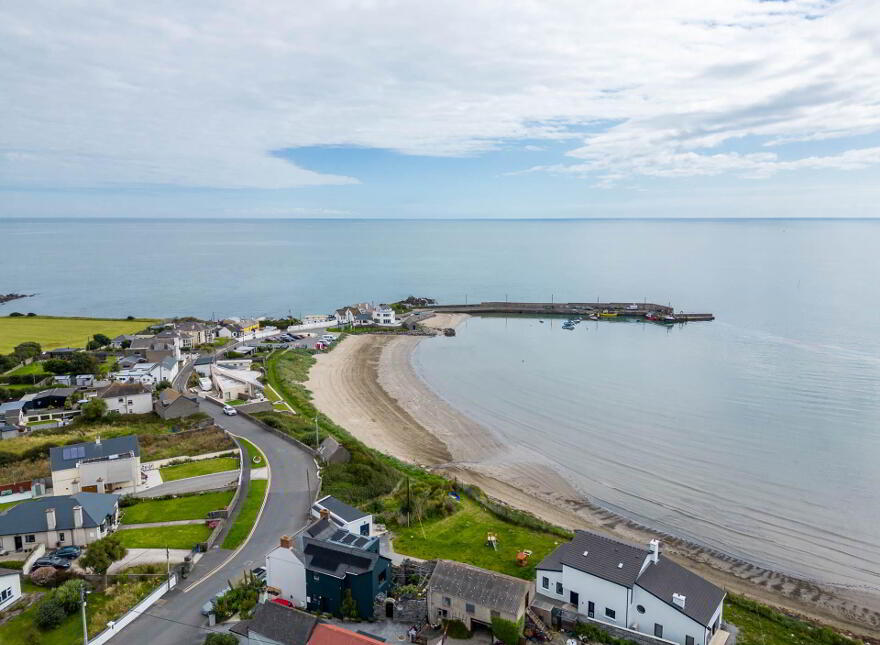 Mine Road, Loughshinny, K34T326