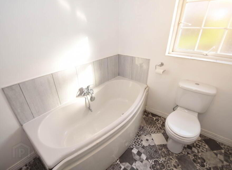 93 Mount Eagles Avenue, Stewartstown Road, Belfast, BT17 0GN