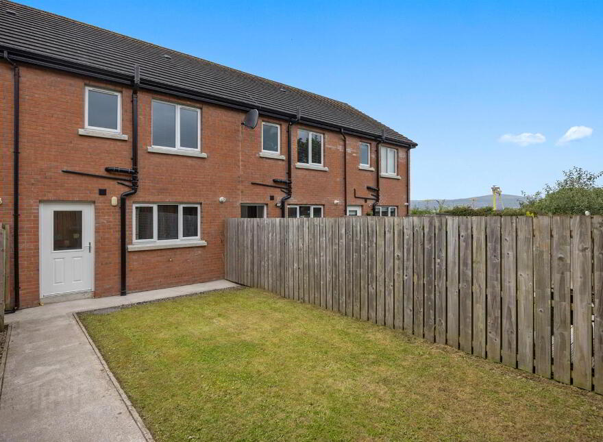 10 Park Avenue Heights, Belfast, BT4 1SH