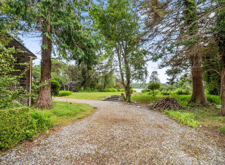 Railway Cottage, Lissoughter, Recess, H91A39R