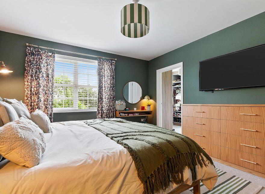 5d Feumore Road, Ballinderry Upper, Lisburn, BT28 2LJ