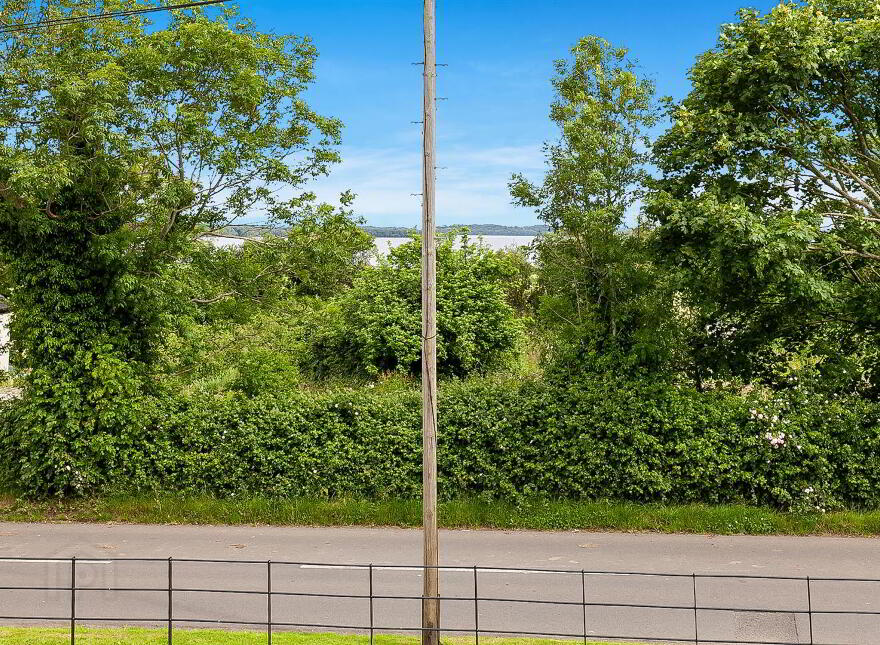 5d Feumore Road, Ballinderry Upper, Lisburn, BT28 2LJ