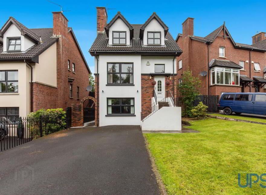 149 Lagmore Glen, Stewartstown Road, Dunmurry, Belfast, BT17 0WL