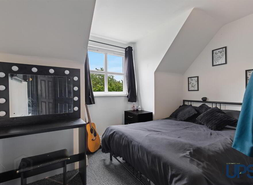 149 Lagmore Glen, Stewartstown Road, Dunmurry, Belfast, BT17 0WL