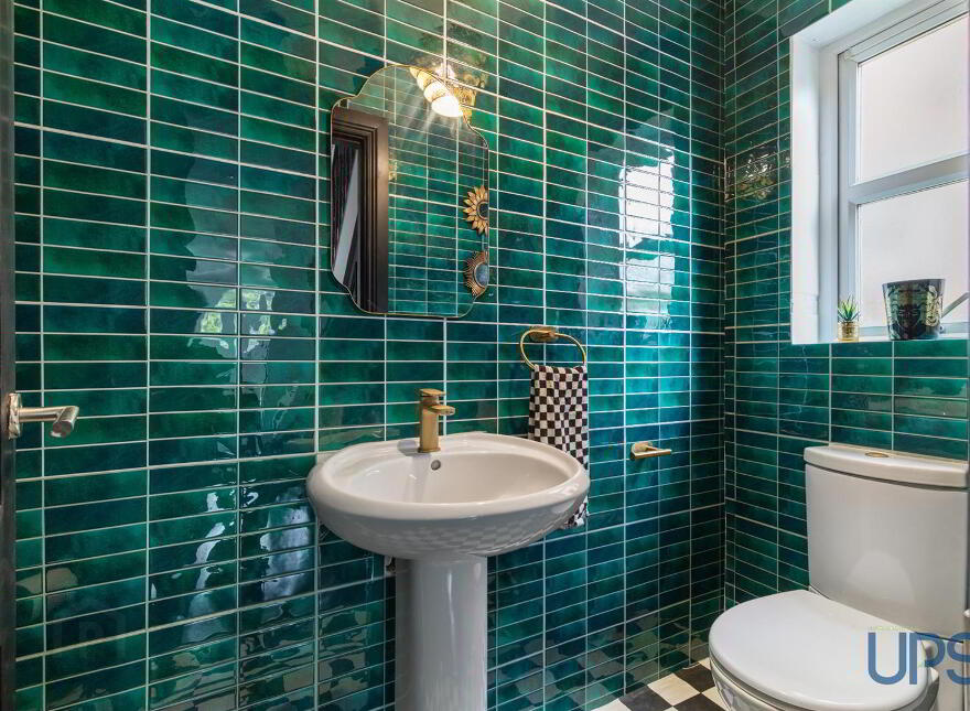 149 Lagmore Glen, Stewartstown Road, Dunmurry, Belfast, BT17 0WL