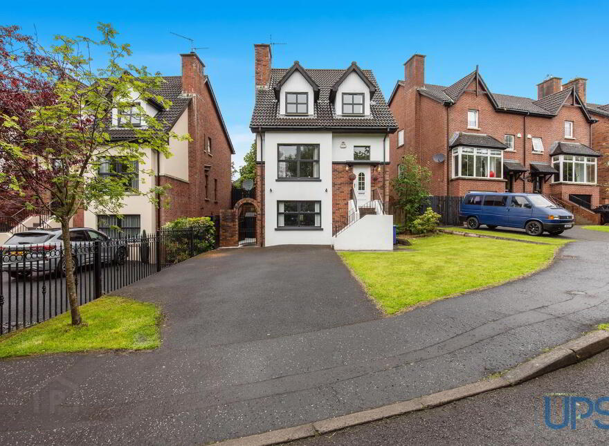 149 Lagmore Glen, Stewartstown Road, Dunmurry, Belfast, BT17 0WL