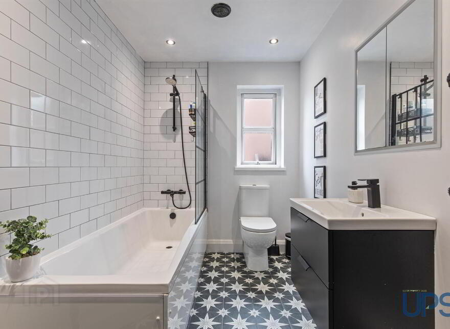 149 Lagmore Glen, Stewartstown Road, Dunmurry, Belfast, BT17 0WL