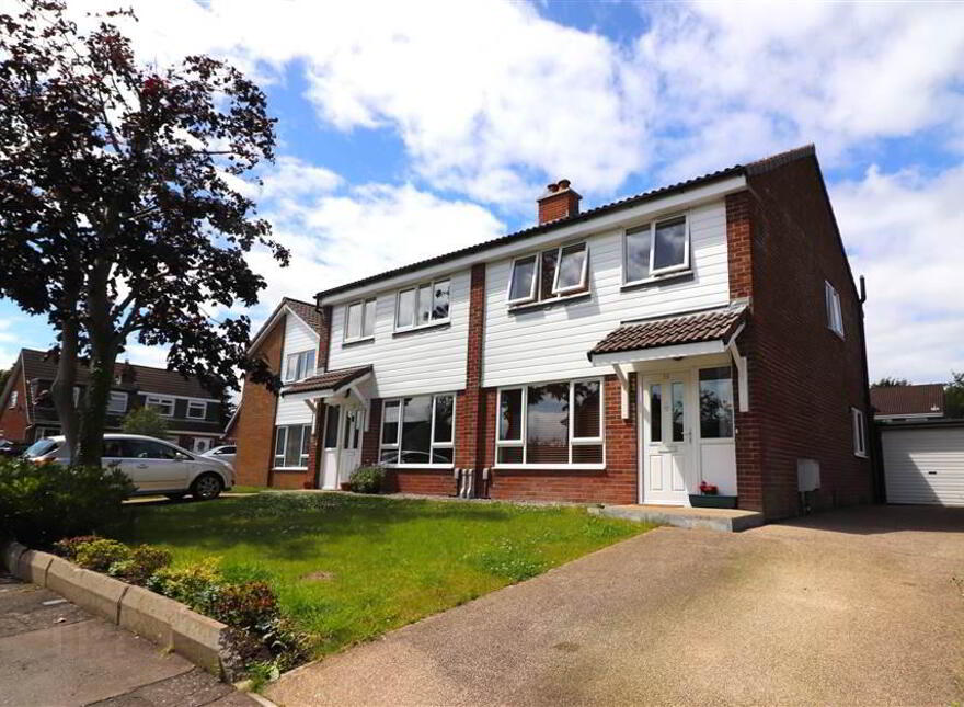 13 Oakridge Gardens, Belsize Road, Lisburn, BT27 4NE
