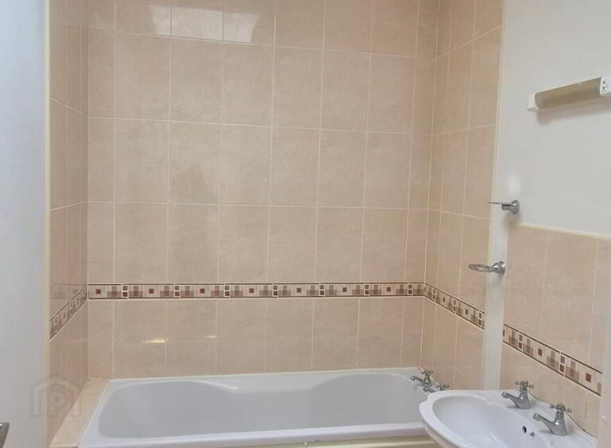 11 Park View, Priest's Lane, Carrick-On-Shannon, N41K7W3