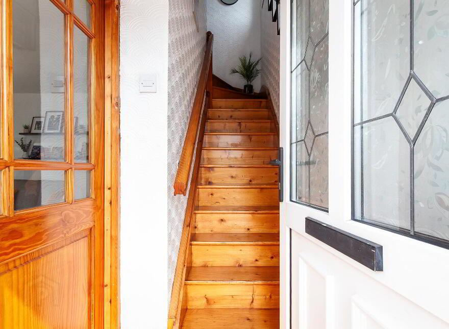 16 Lille Park, Upper Lisburn Road, Belfast, BT10 0LR