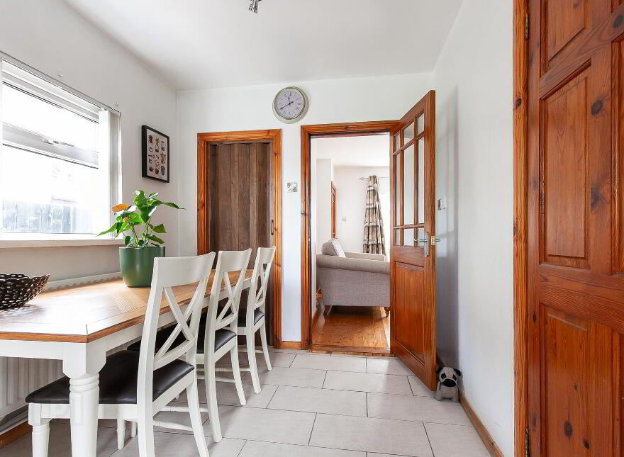 16 Lille Park, Upper Lisburn Road, Belfast, BT10 0LR